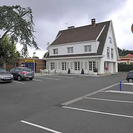 Agena 3* Faches-Thumesnil