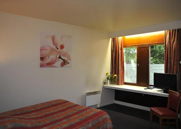 Agena 3* Faches-Thumesnil